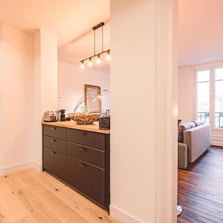 Charme De L'Ancien Pour Cet Appartement Entierement Renove Dans L'Hypercentre De Reims Bagian luar foto