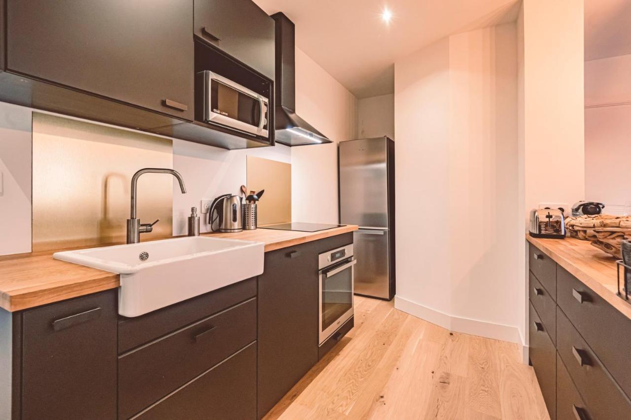 Charme De L'Ancien Pour Cet Appartement Entierement Renove Dans L'Hypercentre De Reims Bagian luar foto