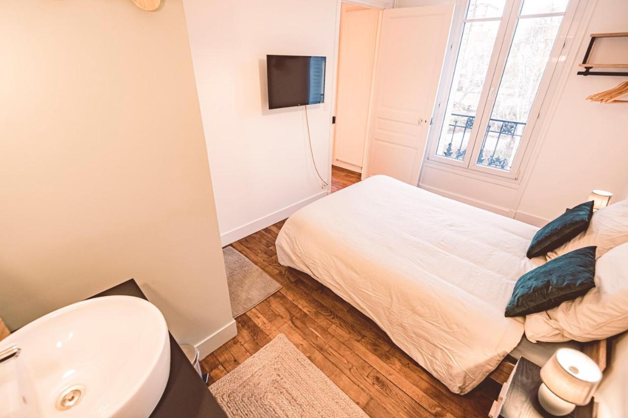Charme De L'Ancien Pour Cet Appartement Entierement Renove Dans L'Hypercentre De Reims Bagian luar foto